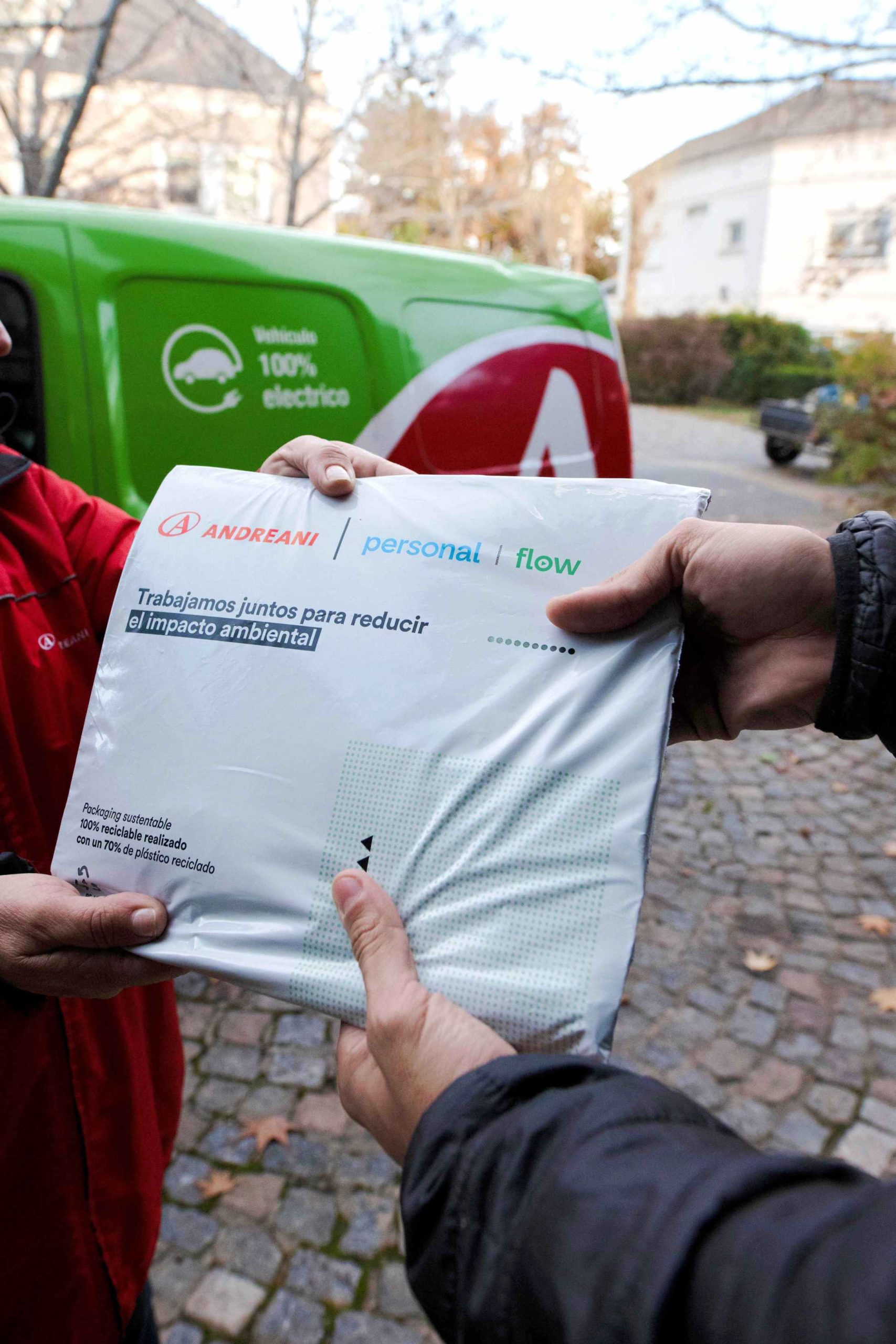 Telecom y Andreani con Packaging Sustentable