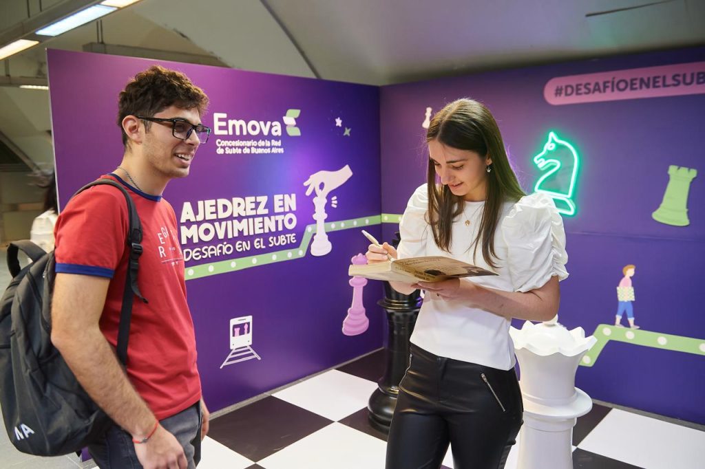 Emova, cumple 4 años, innovación y calidad