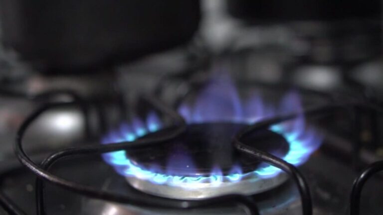 Metrogas, alerta por intoxicación por monóxido de carbono