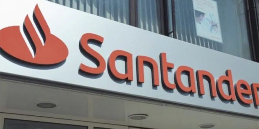 Santander becas educativas 2025 inclusión y oficios