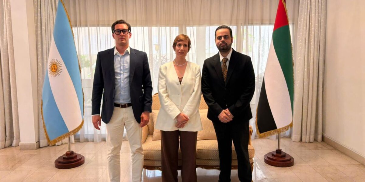 Mendoza se trae de Abu Dabi inversiones en IA y energía