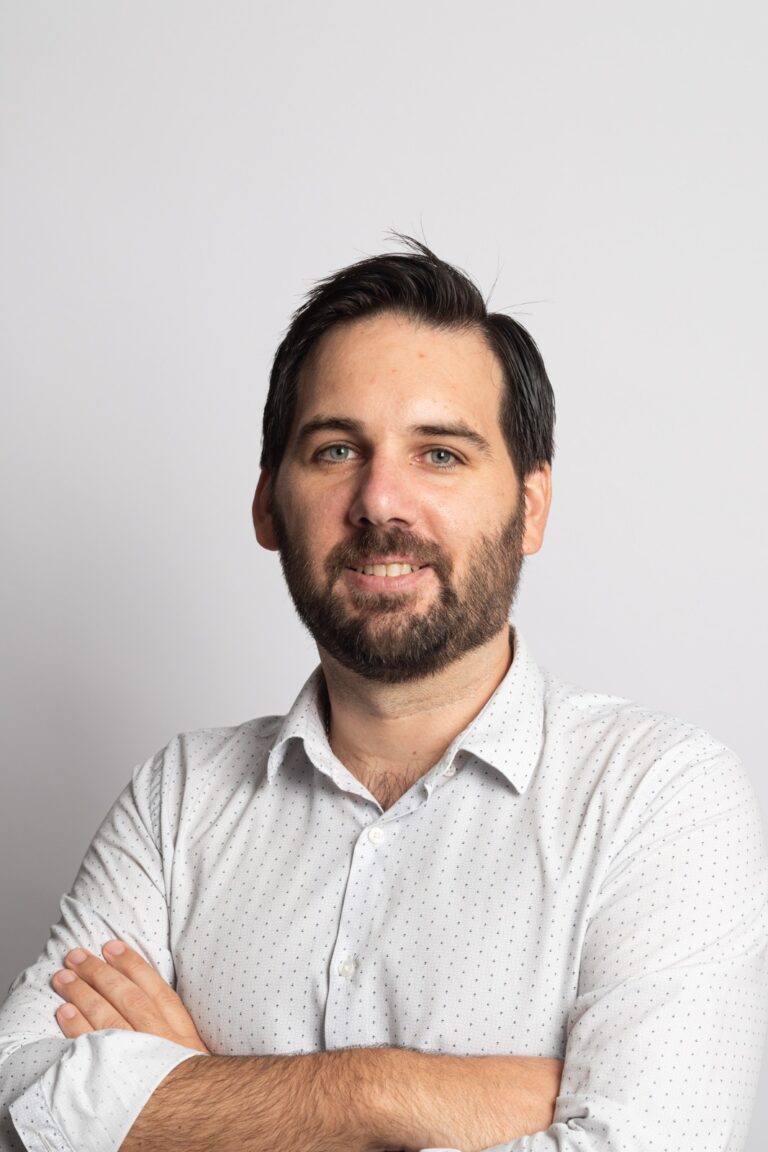 Entrevista a Manuel Mera sobre modernización laboral en Argentina