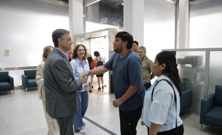 La Ciudad anuncia una inversión récord de $4.800 millones para sostener tratamientos, servicios y escuelas especiales, en el Día Internacional de las Personas con Discapacidad.