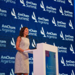 Mariana Schoua en la apertura del AmCham Summit 2026 Argentina Federal