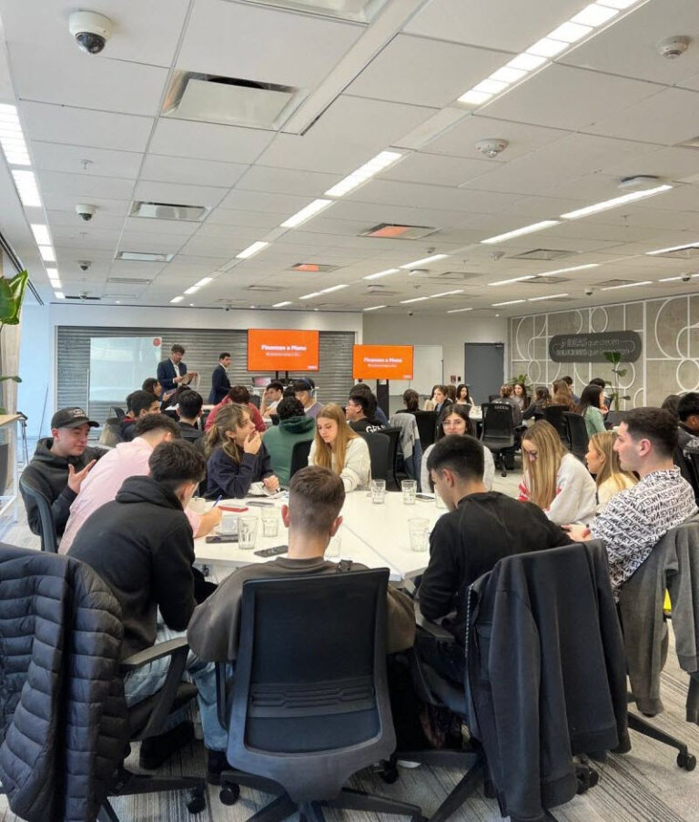 educacion financiera jovenes argentina dinero