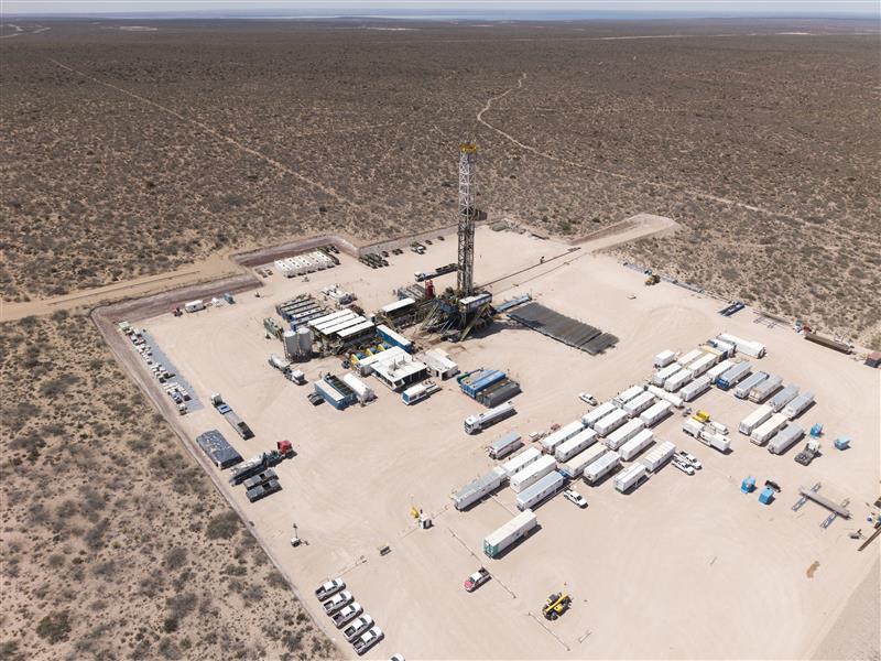 YPF presentó el proyecto LLL Oil al RIGI para acelerar exportaciones desde Vaca Muerta