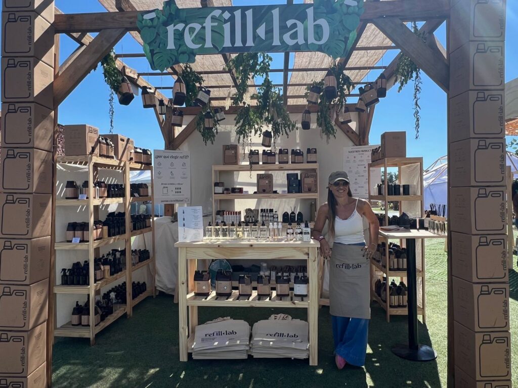 Columna de opinión sobre reciclaje y reutilización de Paola Pandra de Refill Lab