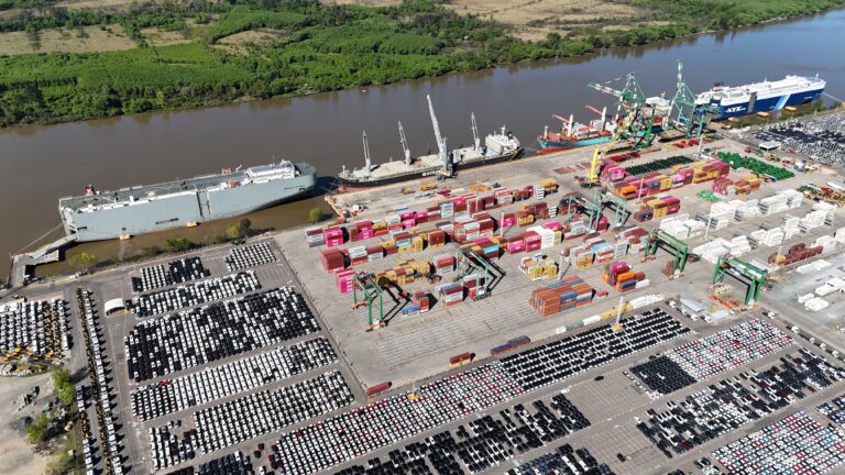 Grupo Murchison impulsa inversiones para reducir emisiones en Terminal Zárate.