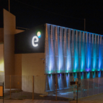 Edenor - Subestación Martínez iluminada de noche, San Isidro 2026