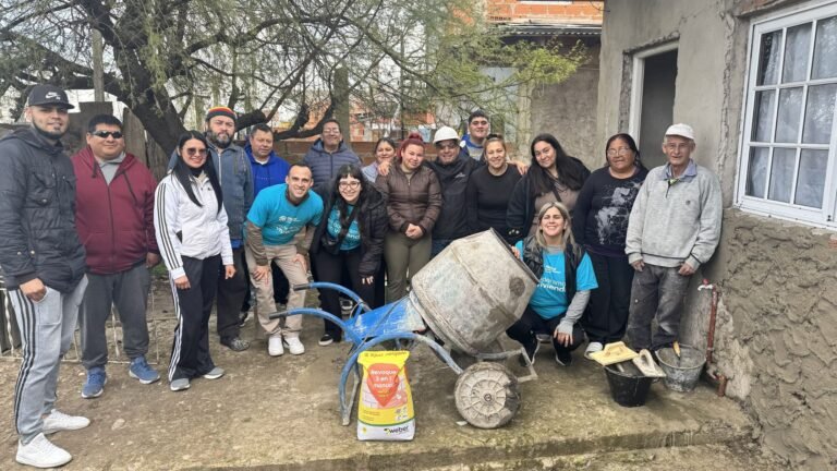 Huella Saint-Gobain - Capacitación familias Barrio Gregorio de Laferrere La Matanza 2026