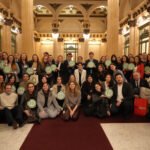 Representantes de organizaciones distinguidas con el Sello Verde durante la ceremonia de reconocimiento.