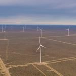 : Parque Eólico Aluar en Puerto Madryn, Chubut, con 119 aerogeneradores y 582 MW de potencia instalada.
